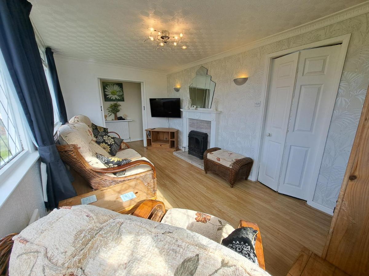 Beach & Tonic Beachside Chalet Humberston Luaran gambar