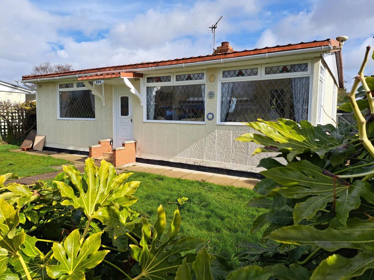 Beach & Tonic Beachside Chalet Humberston Luaran gambar